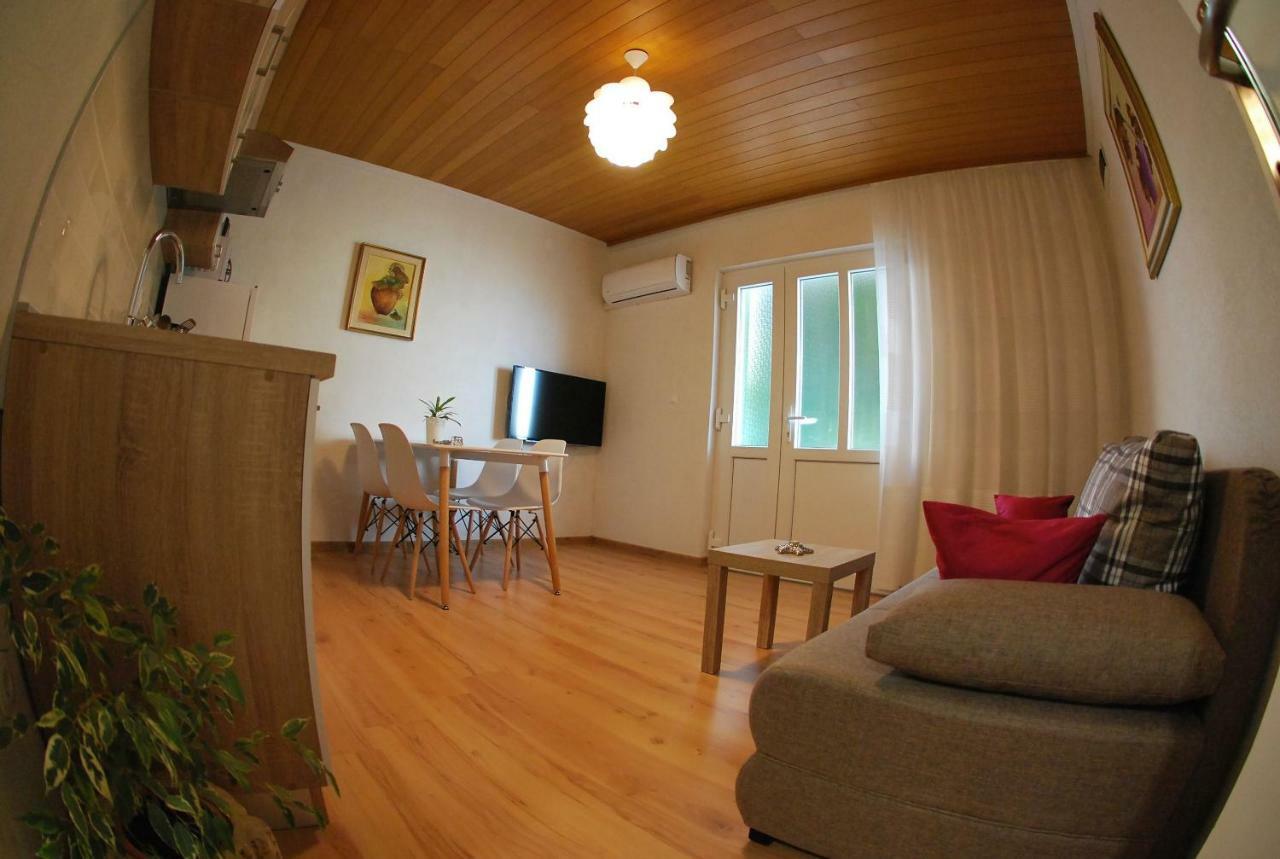 Apartman Ruzica Makarska Esterno foto