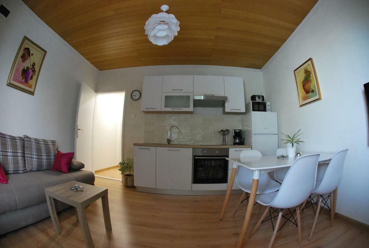 Apartman Ruzica Makarska Esterno foto