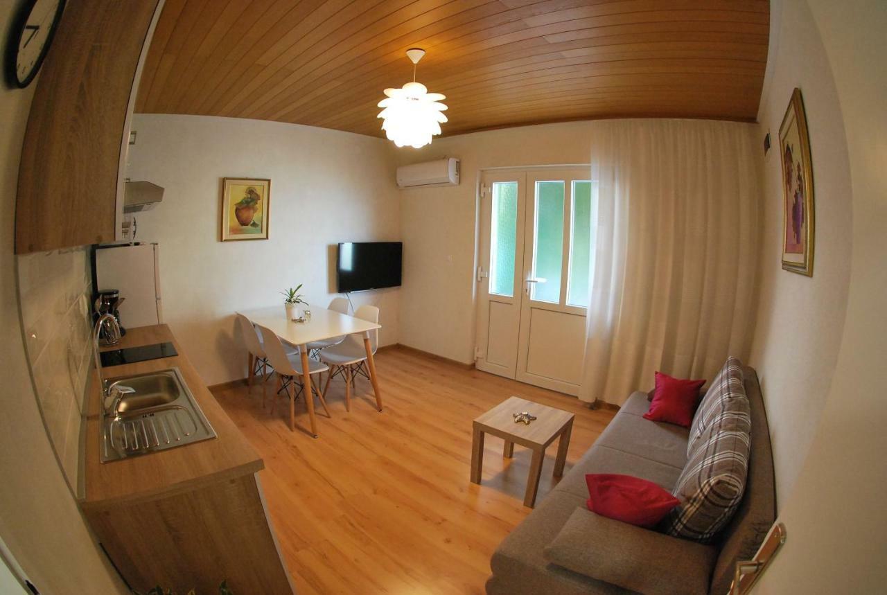 Apartman Ruzica Makarska Esterno foto